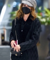 penelope-cruz-looks-chic-dressed-in-chanel-as-she-arrives-at-jfk-airport-in-new-york-city-161221_10.jpg