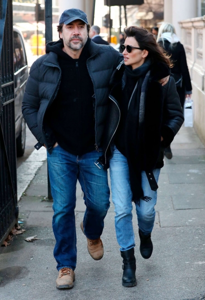 Penelope-Cruz-and-Javier-Bardem-out-and-about-in-London--08.jpg